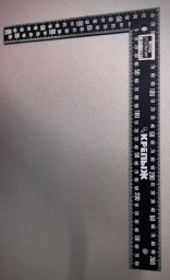 Угольник цельнометаллический 300*200 мм КРЕПЫЖ